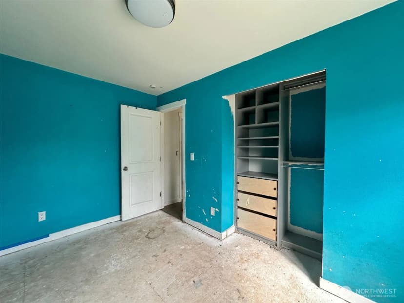 Property photo for 26901 35th Ave S, Kent photo 13