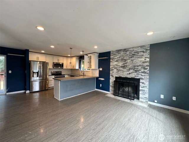 Property photo for 26901 35th Ave S, Kent photo 5