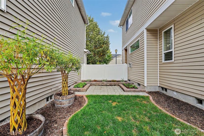 Property photo for 4247 Mckinley Street Ne, Lacey photo 33