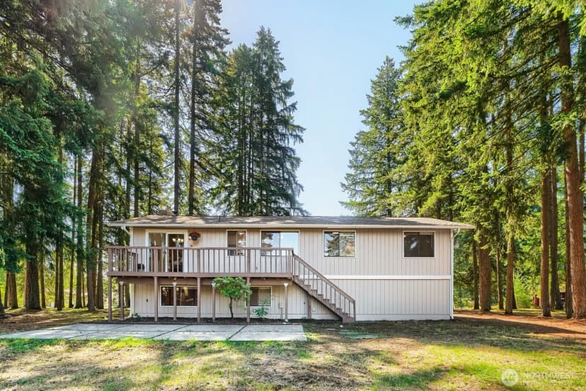 Property photo for 162 St Court E, Tacoma photo 34