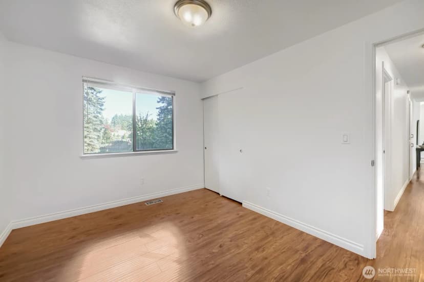 Property photo for 162 St Court E, Tacoma photo 17