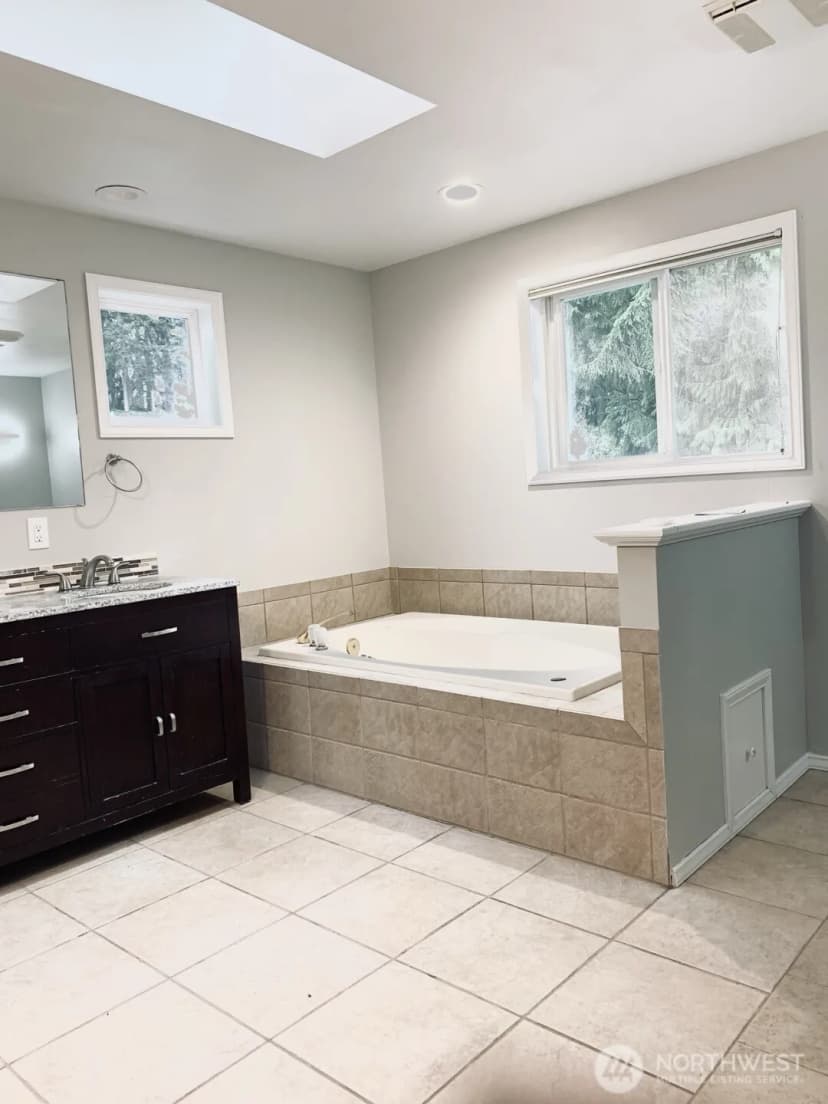 Property photo for 5721 180th Street Sw, Lynnwood photo 32
