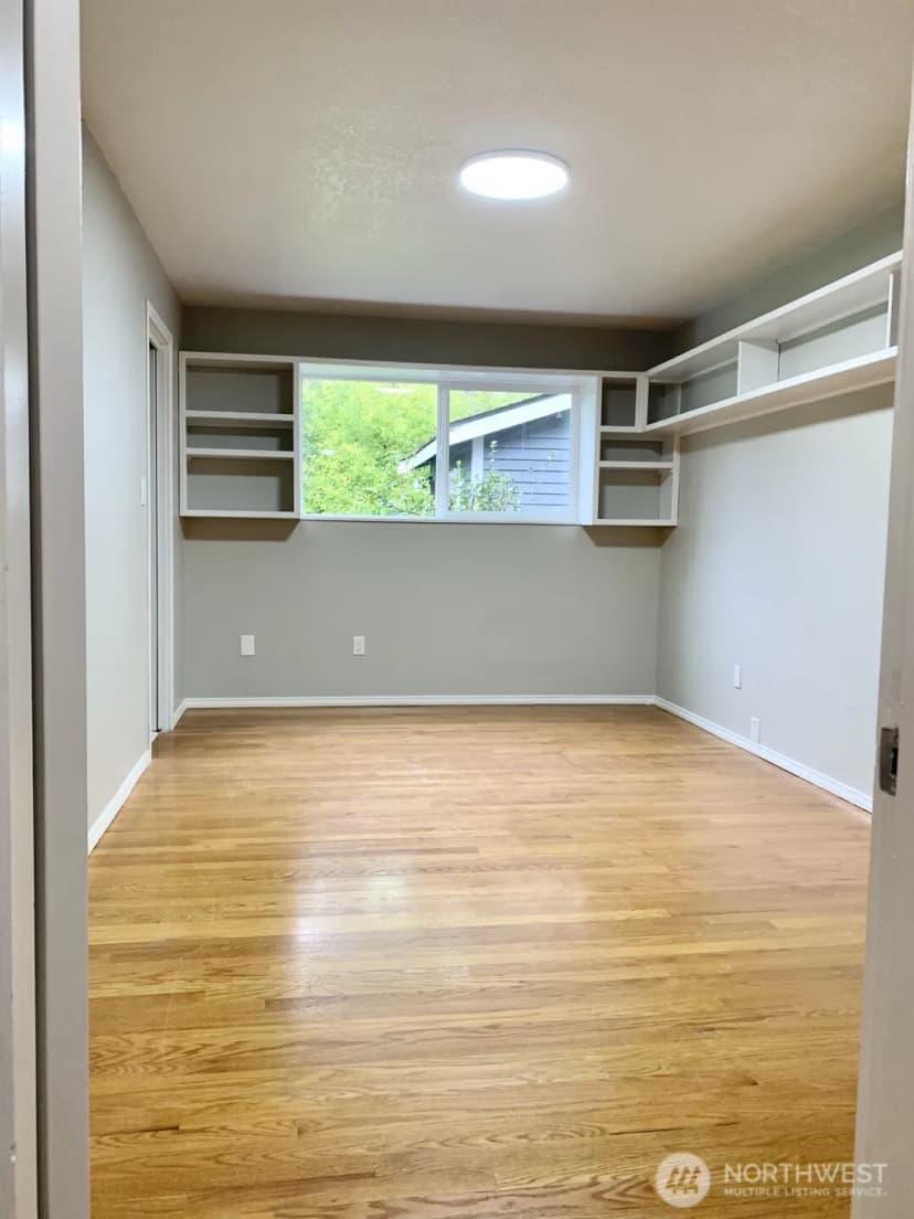 Property photo for 5721 180th Street Sw, Lynnwood photo 16