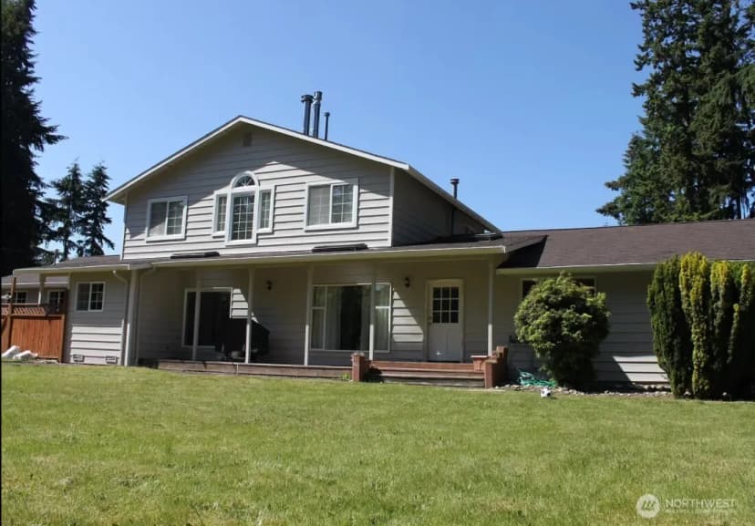 Property photo for 5721 180th Street Sw, Lynnwood