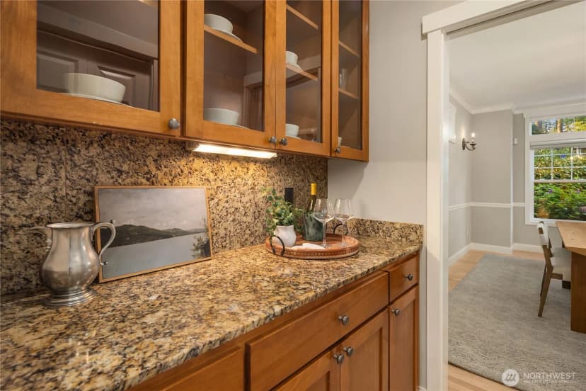 Property photo for 1106 3rd Street, Kirkland photo 11