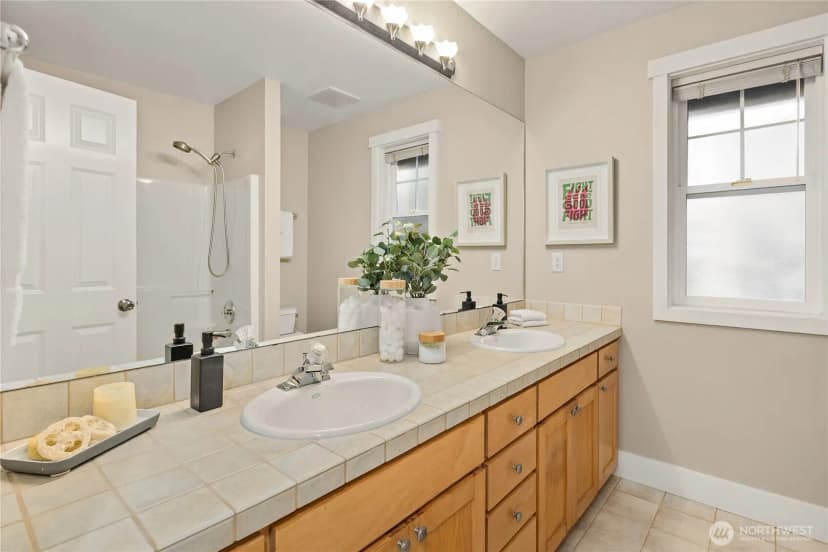 Property photo for 1106 3rd Street, Kirkland photo 31
