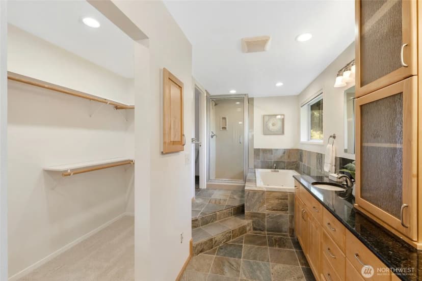 Property photo for 4618 Ne 89th Street, Seattle photo 23