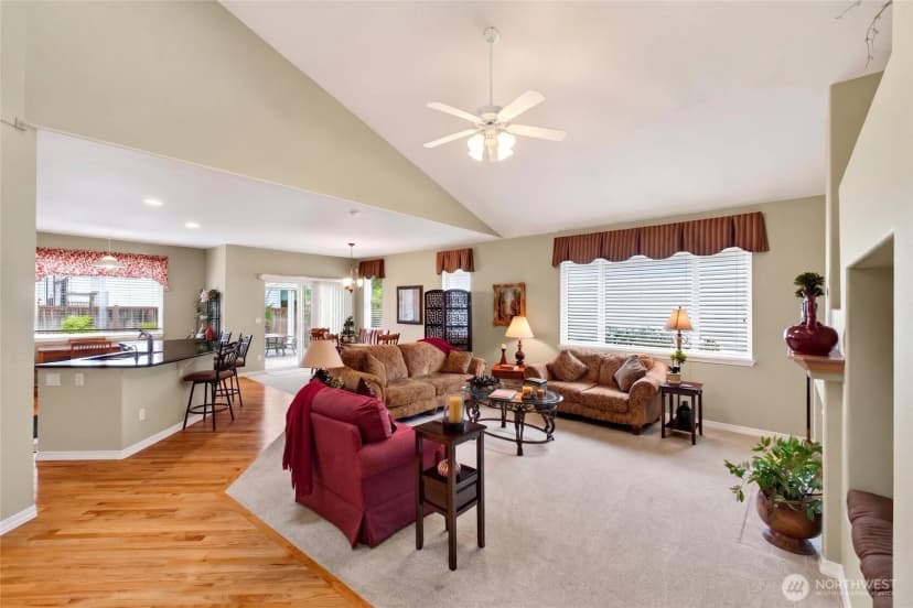 Property photo for 16925 91st Avenue E, Puyallup photo 6