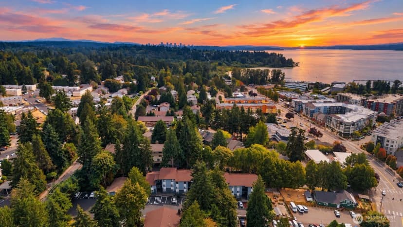 Property photo for 12021 100th Avenue Ne #c3, Kirkland photo 31