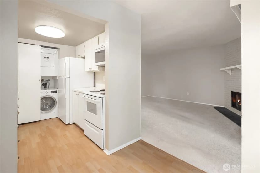Property photo for 12021 100th Avenue Ne #c3, Kirkland photo 11