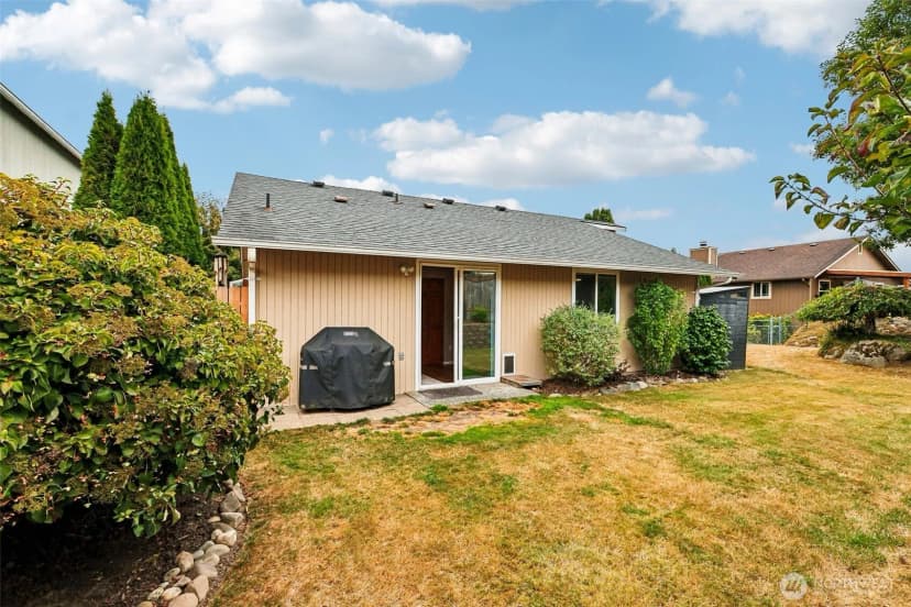 Property photo for 9626 65th Drive Ne, Marysville photo 30