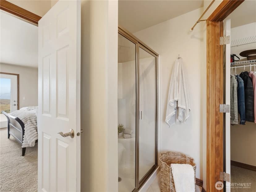 Property photo for 2304 Canyon Hills Drive, East Wenatchee photo 22