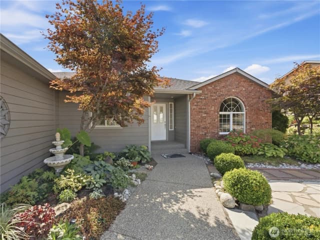 Property photo for 2304 Canyon Hills Drive, East Wenatchee photo 2