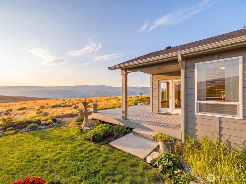 Property photo for 2304 Canyon Hills Drive, East Wenatchee photo 37