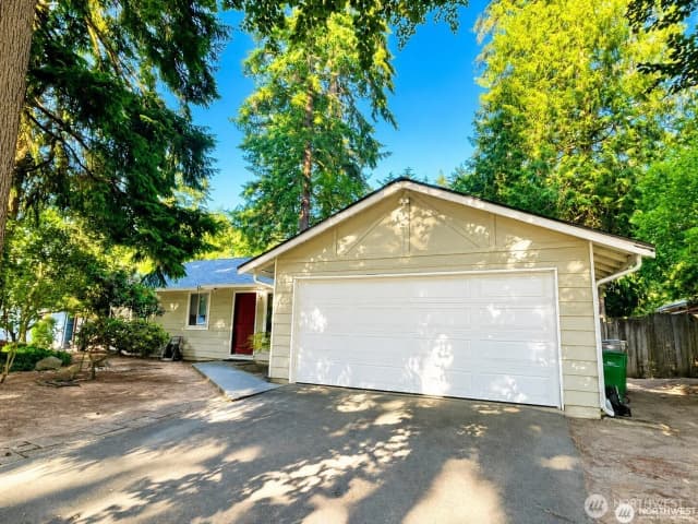 Property photo for 14037 108th Avenue Ne, Kirkland photo 2