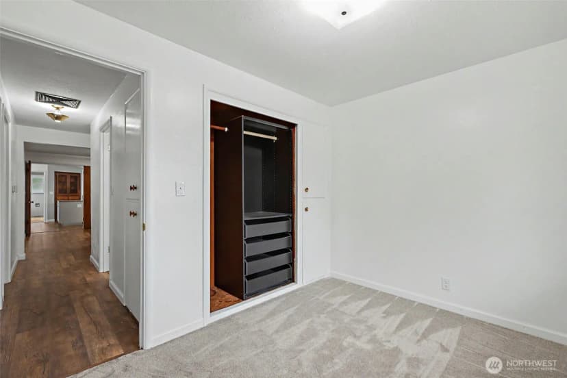 Property photo for 1310 24th Street Se, Auburn photo 13