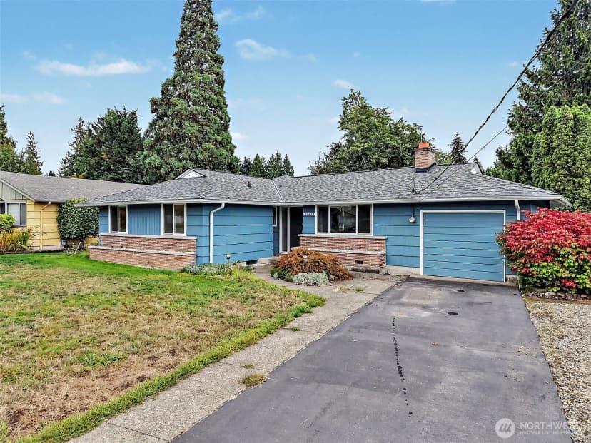 Property photo for 1310 24th Street Se, Auburn