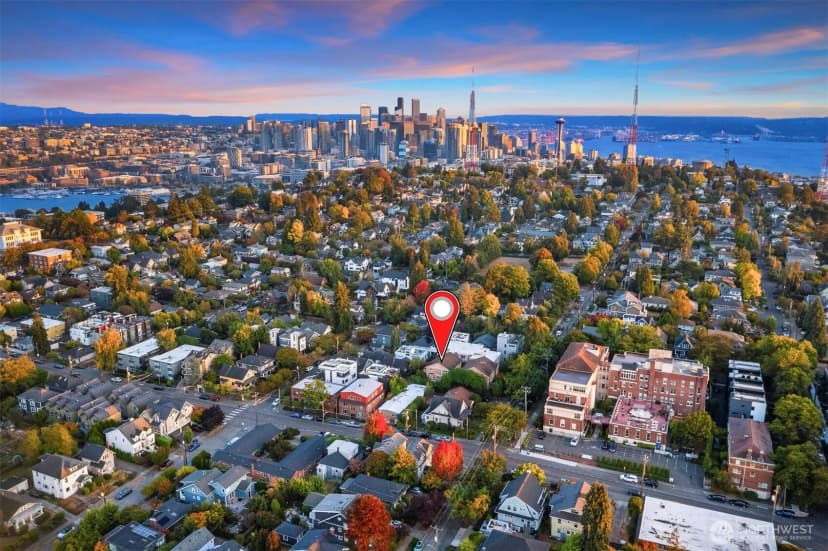 Property photo for 2112 Warren Avenue N #b, Seattle photo 37