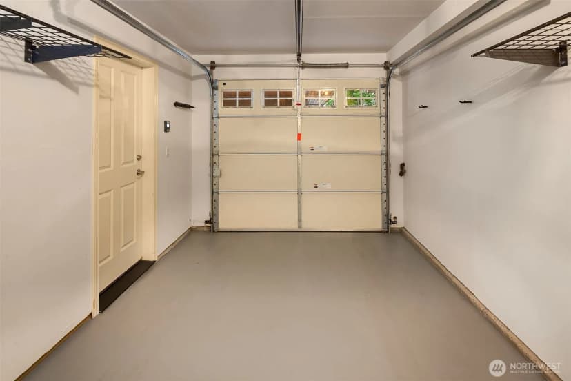 Property photo for 2112 Warren Avenue N #b, Seattle photo 36