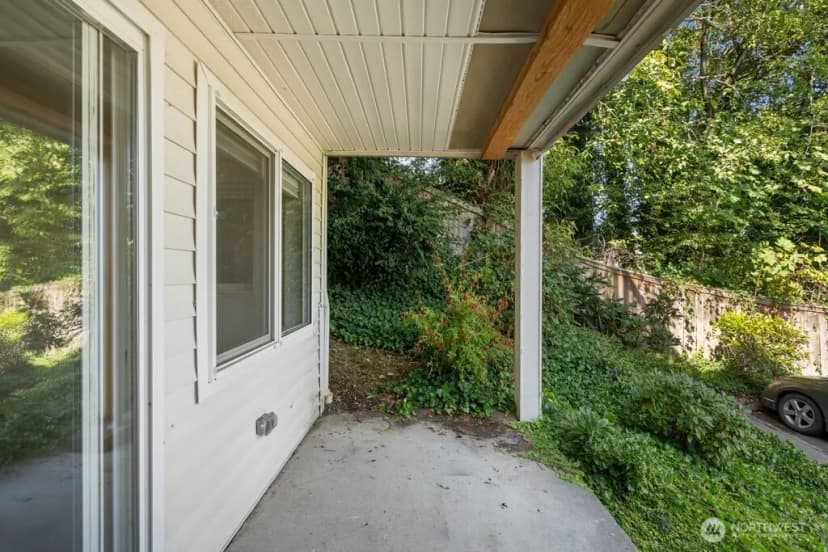 Property photo for 9910 Ne 137th Street #c111, Kirkland photo 16