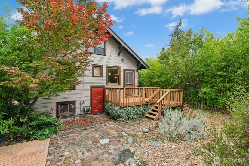 Property photo for 1200 N 44th Street, Seattle photo 25