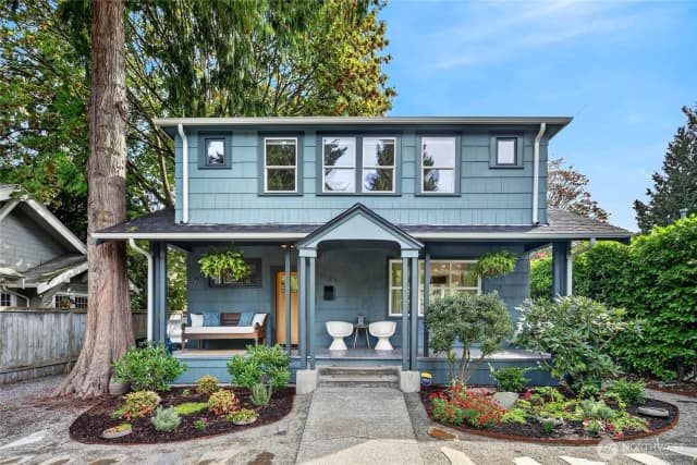 Property photo for 7124 Wright Avenue Sw, Seattle