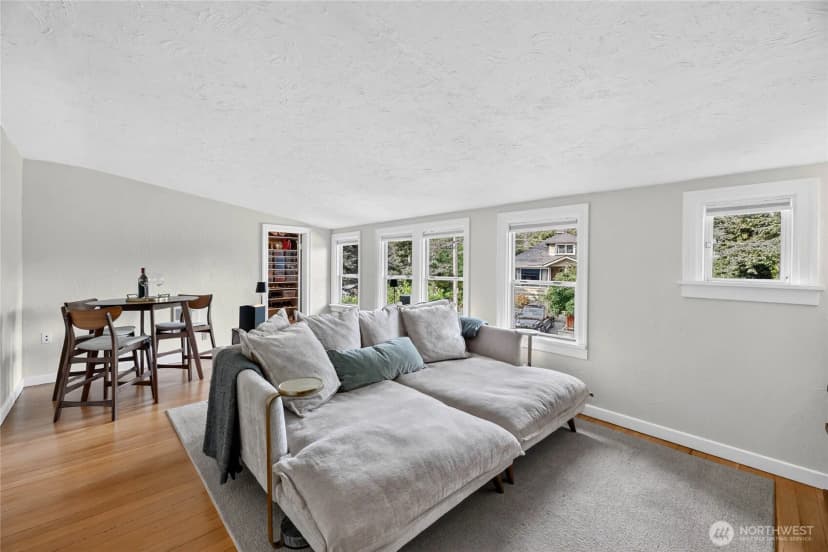 Property photo for 7124 Wright Avenue Sw, Seattle photo 27