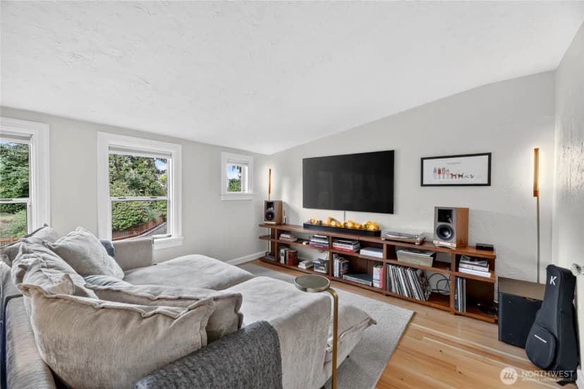 Property photo for 7124 Wright Avenue Sw, Seattle photo 26