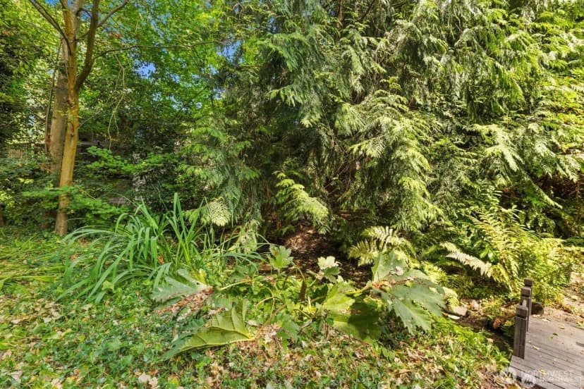Property photo for 9525 7th Avenue Nw, Seattle photo 18