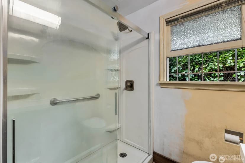 Property photo for 9525 7th Avenue Nw, Seattle photo 13