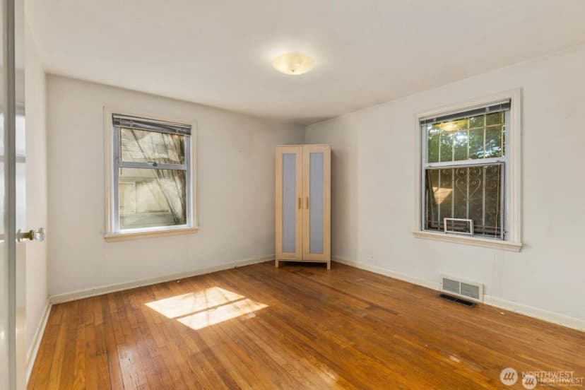 Property photo for 9525 7th Avenue Nw, Seattle photo 10