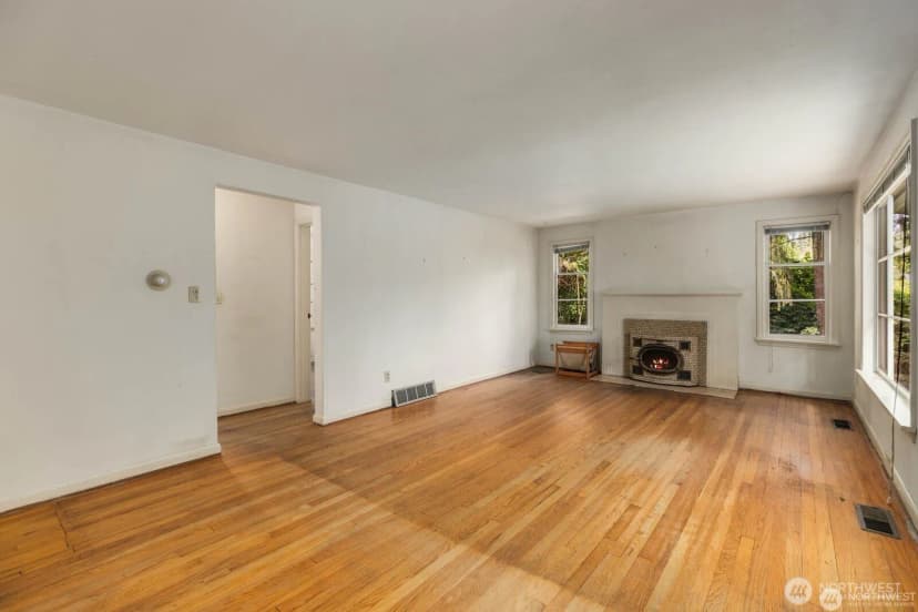 Property photo for 9525 7th Avenue Nw, Seattle photo 6