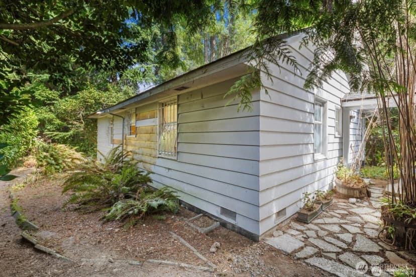 Property photo for 9525 7th Avenue Nw, Seattle photo 17