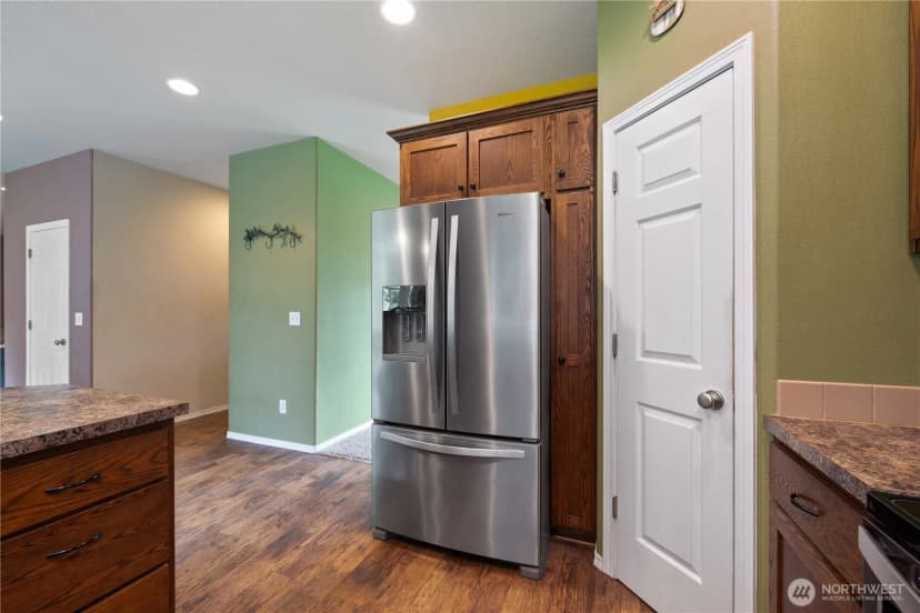 Property photo for 2208 Coal Creek, Longview photo 7