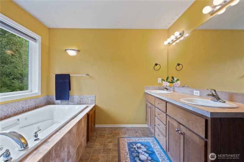 Property photo for 2208 Coal Creek, Longview photo 17