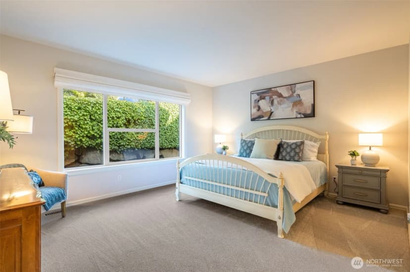 Property photo for 1260 108th Avenue Ne, Bellevue photo 20