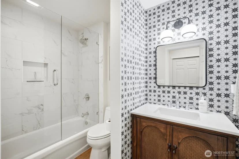 Property photo for 17432 Bothell Way Ne #b-307, Bothell photo 18