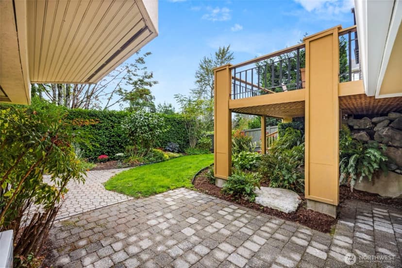 Property photo for 5049 Pullman Avenue Ne, Seattle photo 35