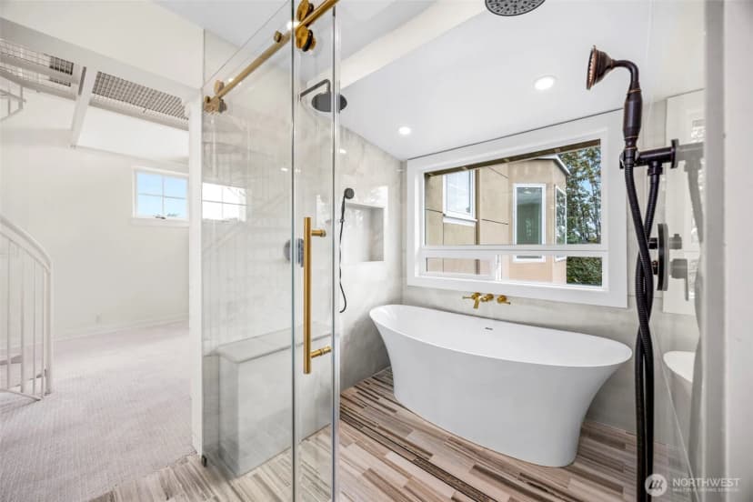 Property photo for 5049 Pullman Avenue Ne, Seattle photo 19