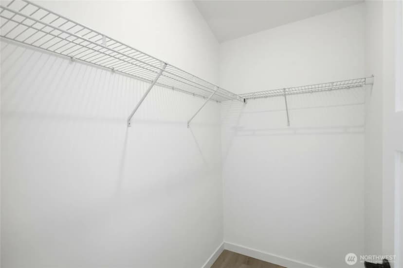 Property photo for 807 S Sullivan Street, Seattle photo 18