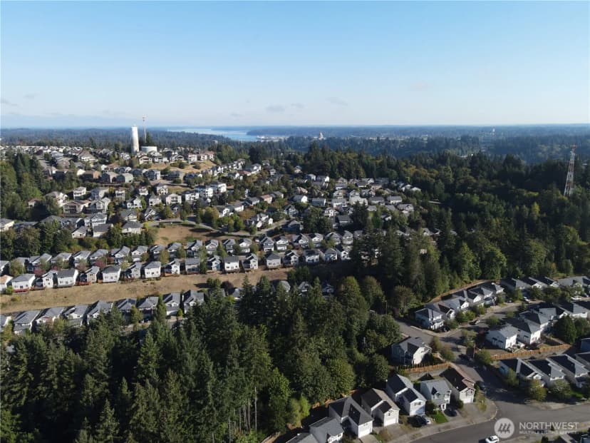 Property photo for 996 G Street Sw, Tumwater photo 35