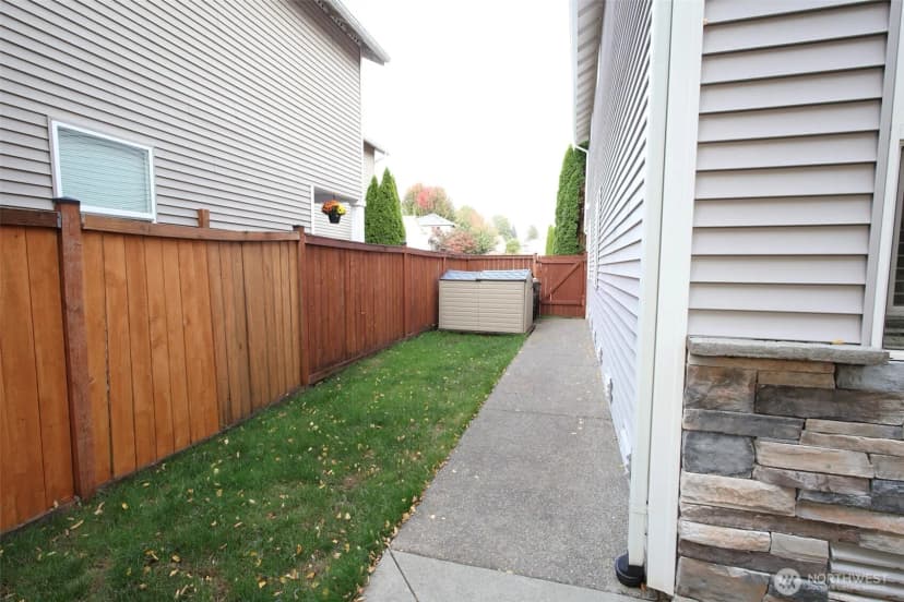 Property photo for 996 G Street Sw, Tumwater photo 30