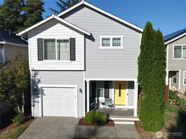 Property photo for 996 G Street Sw, Tumwater
