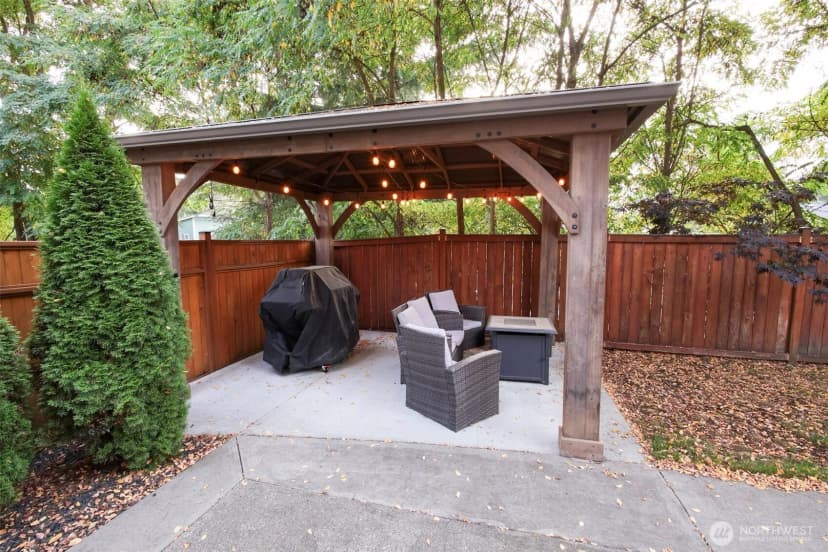 Property photo for 996 G Street Sw, Tumwater photo 31