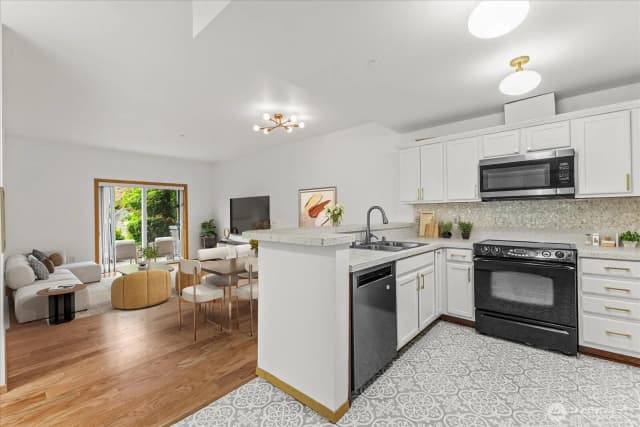 Property photo for 973 Ne Ingram Street #a101, Issaquah photo 4
