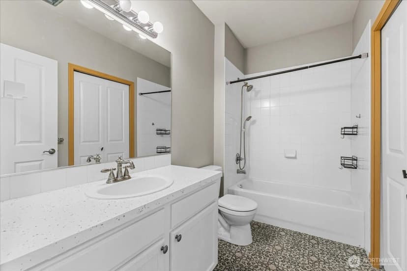 Property photo for 973 Ne Ingram Street #a101, Issaquah photo 10