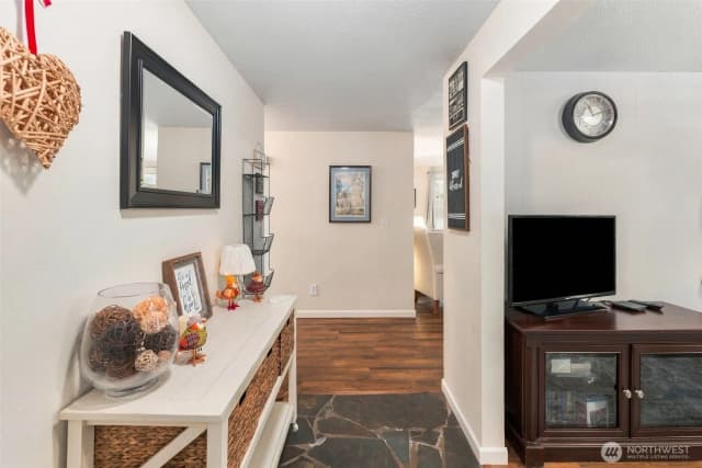 Property photo for 4905 93rd Avenue W, University Place photo 4