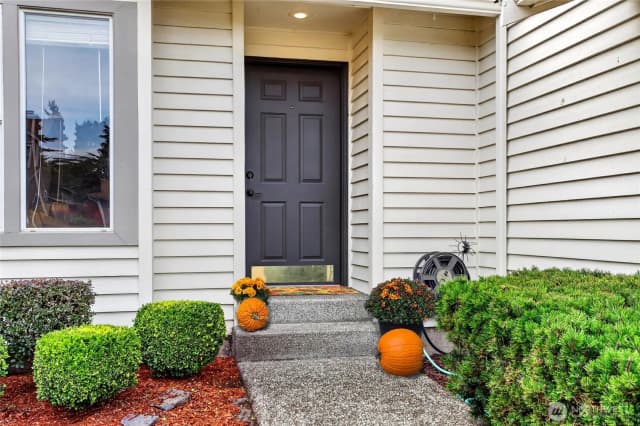 Property photo for 1341 Sw 348th Street, Federal Way photo 2