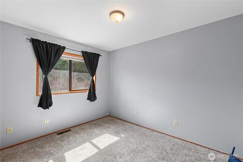 Property photo for 1507 4th Street, Wenatchee photo 18