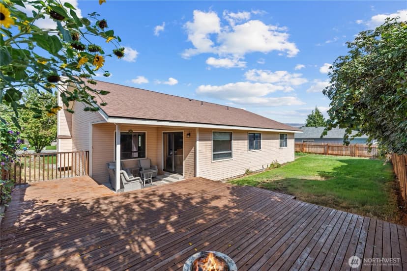 Property photo for 1507 4th Street, Wenatchee photo 34